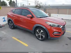 KM8J33A22GU148131 2016 HYUNDAI TUCSON