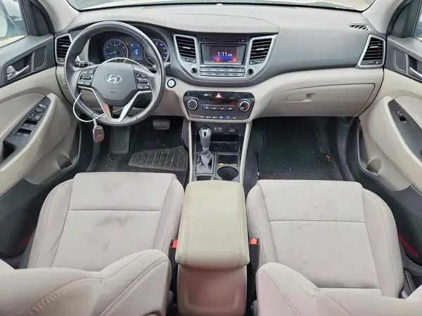 KM8J33A22GU149523 2016 HYUNDAI TUCSON - Image 8