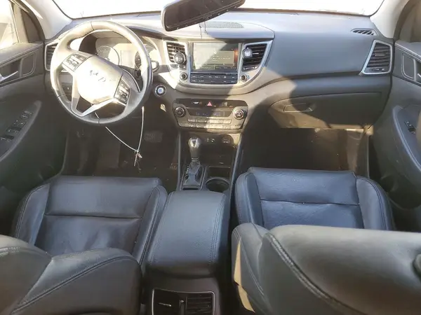 KM8J33A22GU154978 2016 HYUNDAI TUCSON - Image 8