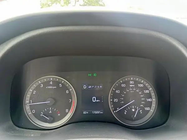 KM8J33A22GU154995 2016 HYUNDAI TUCSON - Image 8