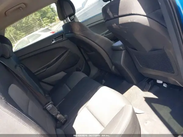 KM8J33A22GU185521 2016 HYUNDAI TUCSON - Image 8
