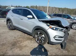 KM8J33A22GU189391 2016 HYUNDAI TUCSON