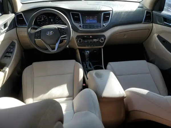 KM8J33A22GU200356 2016 HYUNDAI TUCSON - Image 8