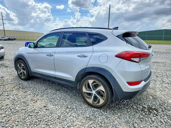 KM8J33A22GU201250 2016 HYUNDAI TUCSON - Image 2