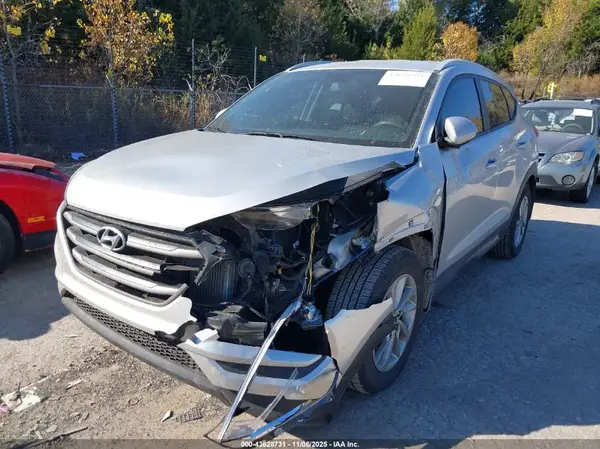 KM8J33A22GU217173 2016 HYUNDAI TUCSON - Image 2