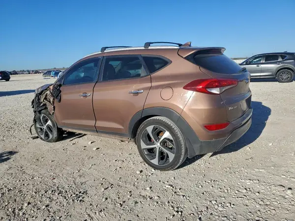 KM8J33A22GU219814 2016 HYUNDAI TUCSON - Image 2