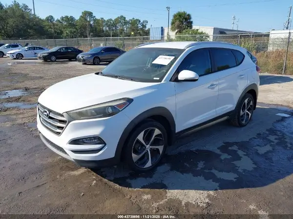 KM8J33A22GU247855 2016 HYUNDAI TUCSON - Image 2