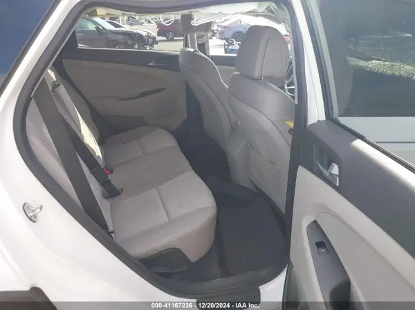 KM8J33A22GU260251 2016 HYUNDAI TUCSON - Image 8