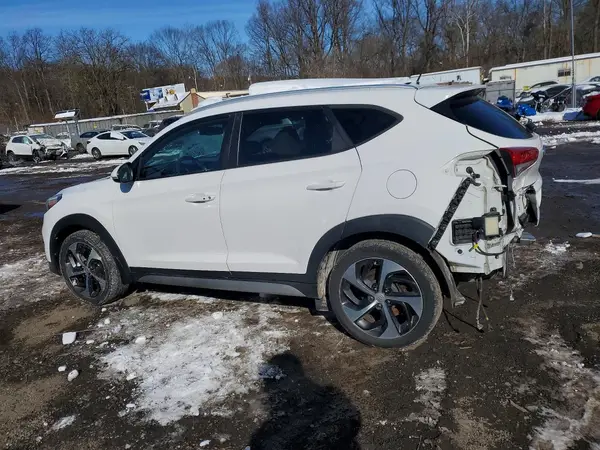 KM8J33A22GU263411 2016 HYUNDAI TUCSON - Image 2