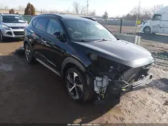 KM8J33A22HU281943 2017 HYUNDAI TUCSON