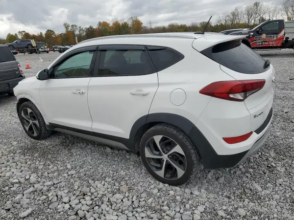 KM8J33A22HU283725 2017 HYUNDAI TUCSON - Image 2