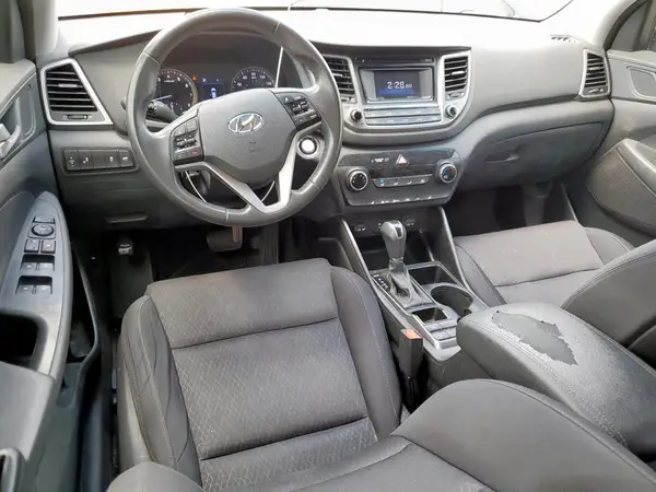 KM8J33A22HU298502 2017 HYUNDAI TUCSON - Image 8