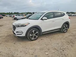 KM8J33A22HU310955 2017 HYUNDAI TUCSON