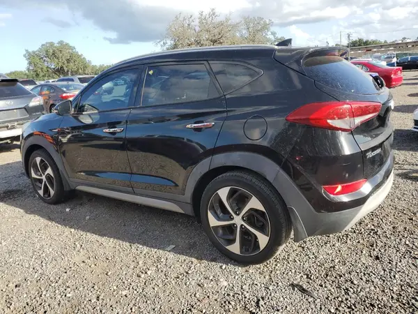 KM8J33A22HU321504 2017 HYUNDAI TUCSON - Image 2