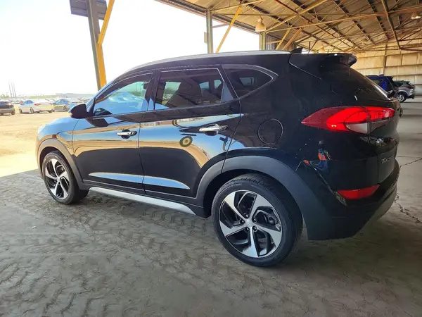KM8J33A22HU353756 2017 HYUNDAI TUCSON - Image 2