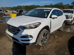 KM8J33A22HU376454 2017 HYUNDAI TUCSON