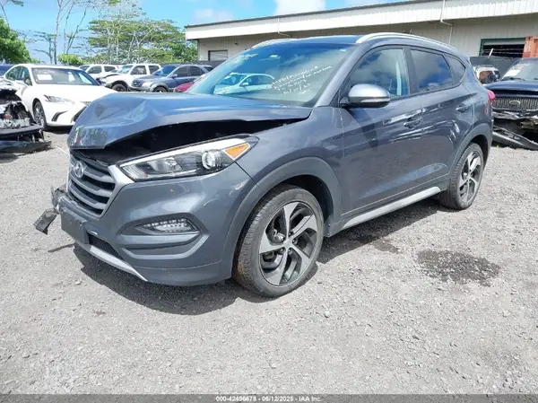 KM8J33A22HU384165 2017 HYUNDAI TUCSON - Image 2