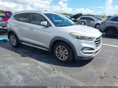 KM8J33A22HU388765 2017 HYUNDAI TUCSON
