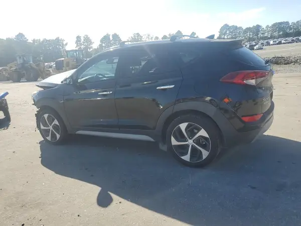 KM8J33A22HU390533 2017 HYUNDAI TUCSON - Image 2