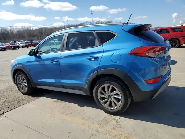 KM8J33A22HU404091 2017 HYUNDAI TUCSON - Image 2