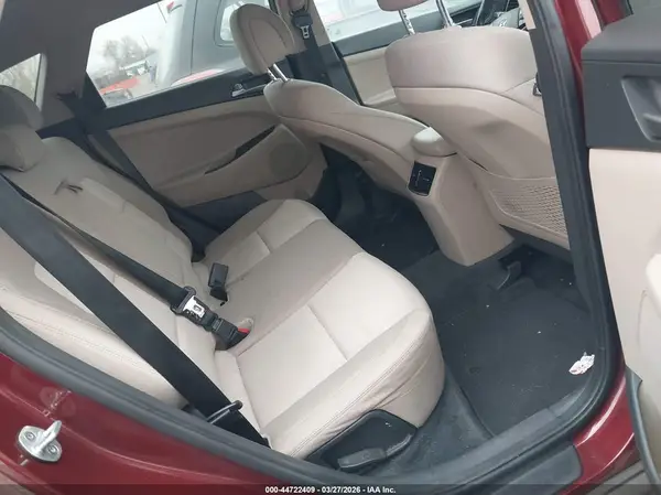 KM8J33A22HU408187 2017 HYUNDAI TUCSON - Image 8