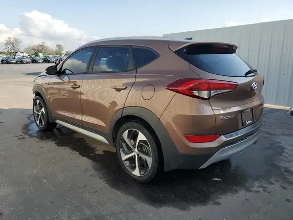 KM8J33A22HU420064 2017 HYUNDAI TUCSON - Image 2