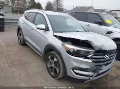 KM8J33A22HU426964 2017 HYUNDAI TUCSON