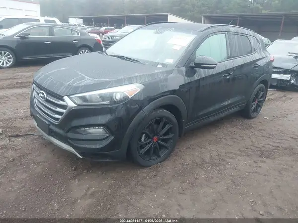 KM8J33A22HU431081 2017 HYUNDAI TUCSON - Image 2