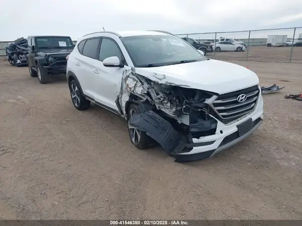 KM8J33A22HU493631 2017 HYUNDAI TUCSON - Image 1