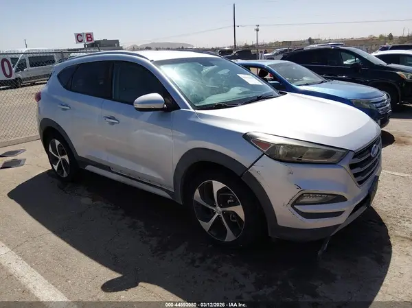 KM8J33A22HU494617 2017 HYUNDAI TUCSON - Image 1