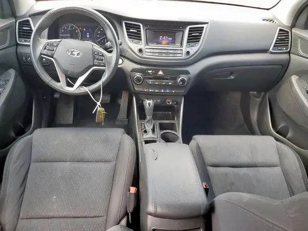 KM8J33A22HU500206 2017 HYUNDAI TUCSON - Image 8