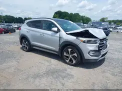 KM8J33A22HU558073 2017 HYUNDAI TUCSON