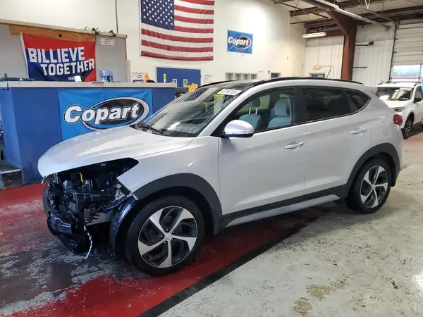 KM8J33A22HU558414 2017 HYUNDAI TUCSON - Image 1