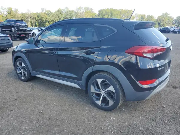 KM8J33A22HU559711 2017 HYUNDAI TUCSON - Image 2