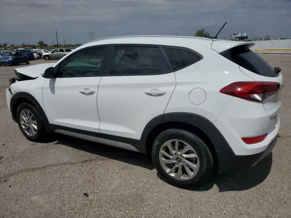 KM8J33A22HU576251 2017 HYUNDAI TUCSON - Image 2