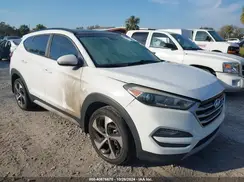 KM8J33A22JU632873 2018 HYUNDAI TUCSON