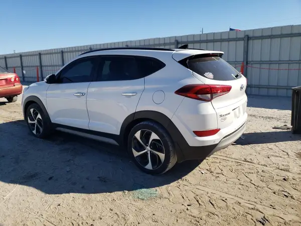 KM8J33A22JU645218 2018 HYUNDAI TUCSON - Image 2