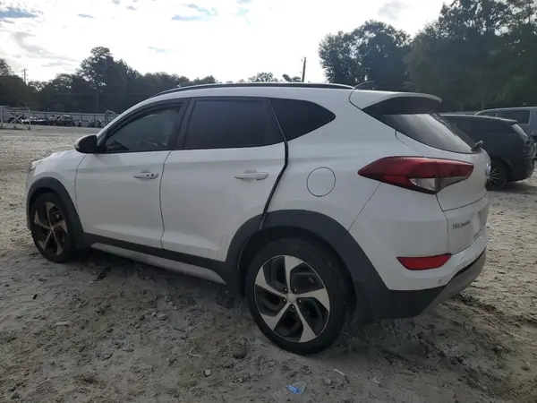 KM8J33A22JU645302 2018 HYUNDAI TUCSON - Image 2