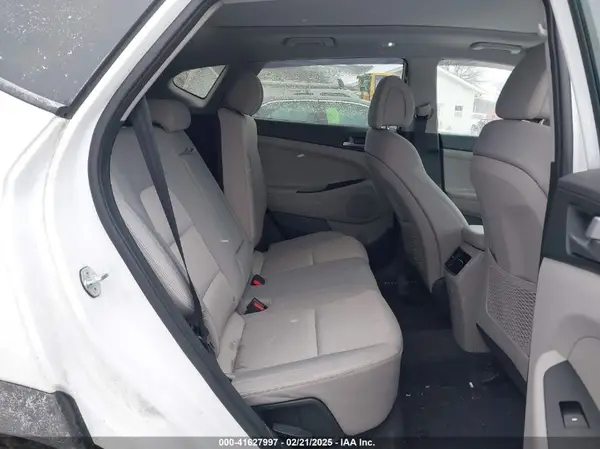 KM8J33A22JU651049 2018 HYUNDAI TUCSON - Image 8