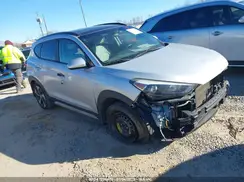KM8J33A22JU690661 2018 HYUNDAI TUCSON