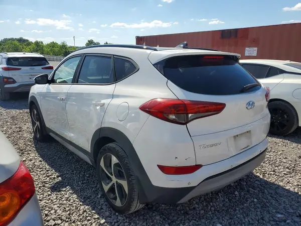 KM8J33A22JU697089 2018 HYUNDAI TUCSON - Image 2