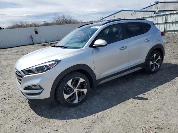 KM8J33A22JU721245 2018 HYUNDAI TUCSON - Image 1