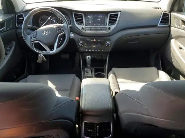 KM8J33A22JU733959 2018 HYUNDAI TUCSON - Image 8