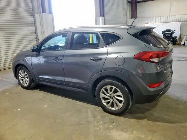KM8J33A23GU030833 2016 HYUNDAI TUCSON - Image 2