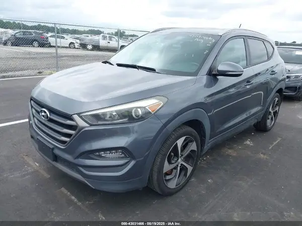 KM8J33A23GU089722 2016 HYUNDAI TUCSON - Image 2