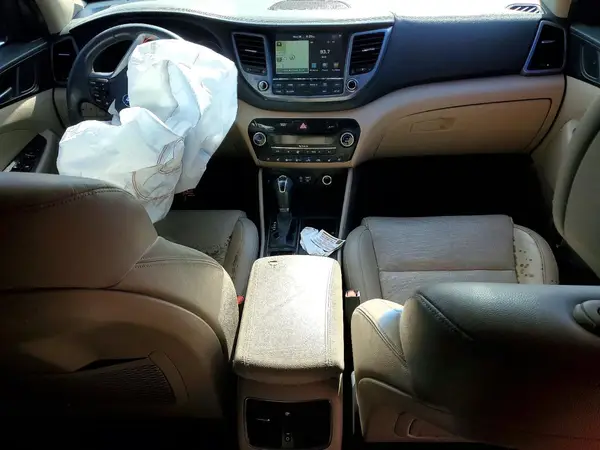 KM8J33A23GU091275 2016 HYUNDAI TUCSON - Image 8