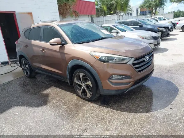 KM8J33A23GU112898 2016 HYUNDAI TUCSON - Image 1