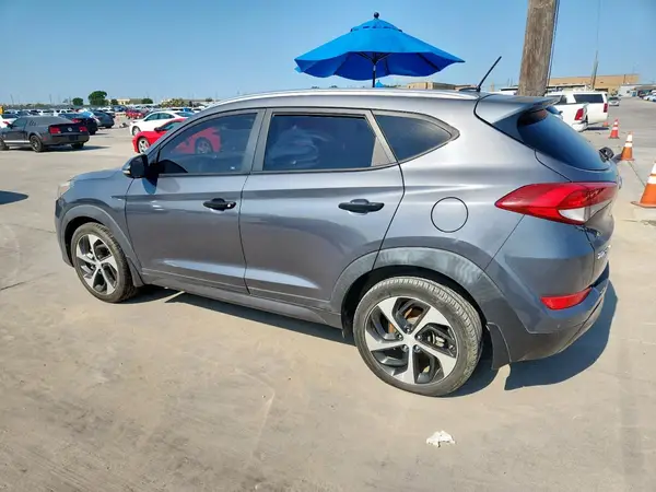 KM8J33A23GU124887 2016 HYUNDAI TUCSON - Image 2
