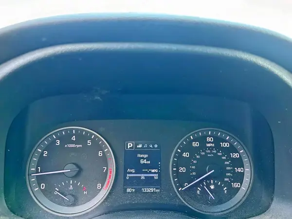 KM8J33A23GU126946 2016 HYUNDAI TUCSON - Image 8
