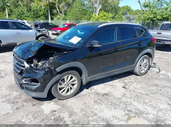 KM8J33A23GU133945 2016 HYUNDAI TUCSON - Image 2